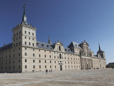 Day visit to El Escorial monastery to learn Spanish